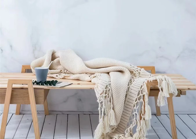 MANTA TEJIDA RUANA - KAVANAGH - Imagen 2